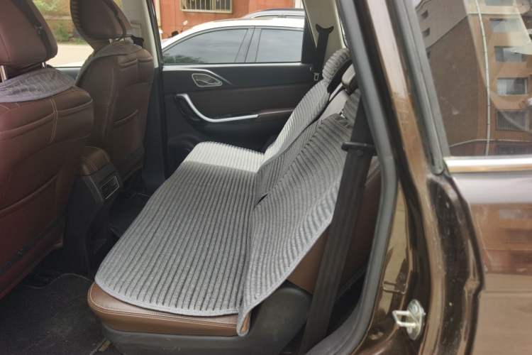 Used Bisu T5 2017 1.5T Manual Comfort Model Left Rear Seat