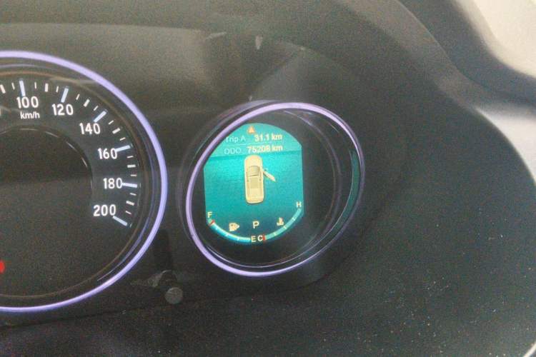 Used Bisu T5 2017 1.5T Automatic Flagship Model Odometer Close Up