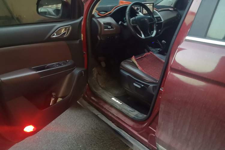 Used Bisu T5 2017 1.5T Manual Comfort Model Driver Seat