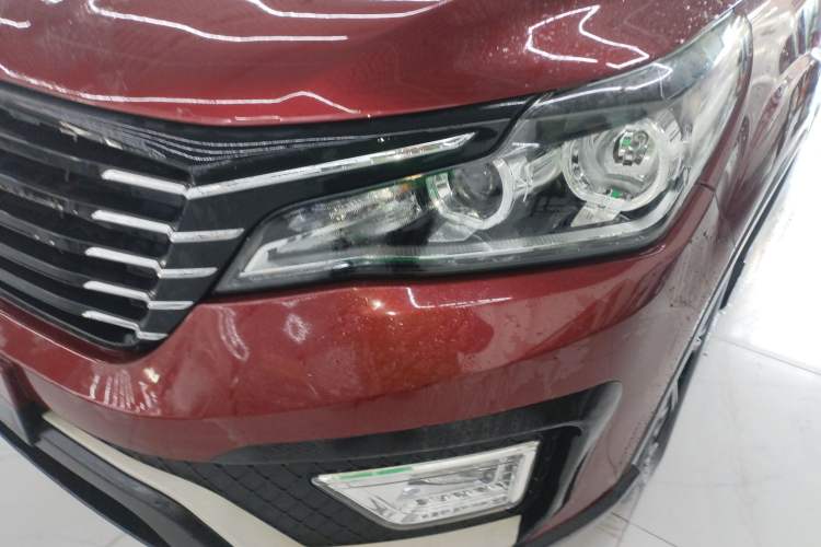 Used Bisu T5 2017 1.5T Automatic Luxury Model Left Front Headlight