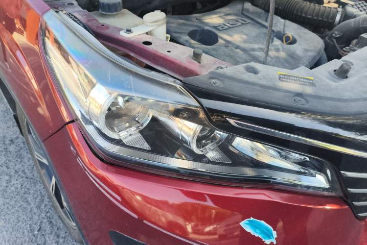 Used Bisu T5 2017 1.5T Automatic Luxury Model Right Front Headlight
