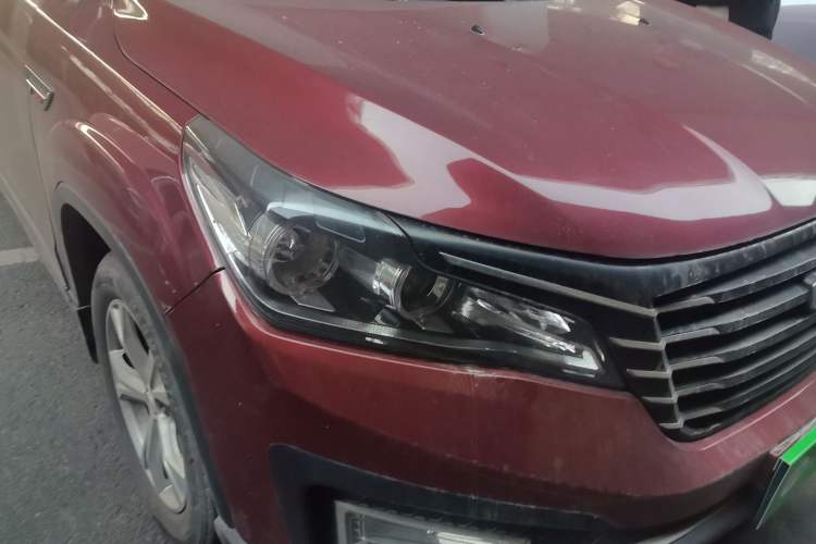 Used Bisu T5 2017 1.5T Manual Comfort Model Right Front Headlight