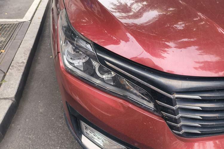 Used Bisu T5 2017 1.5T Manual Elite Version Right Front Headlight
