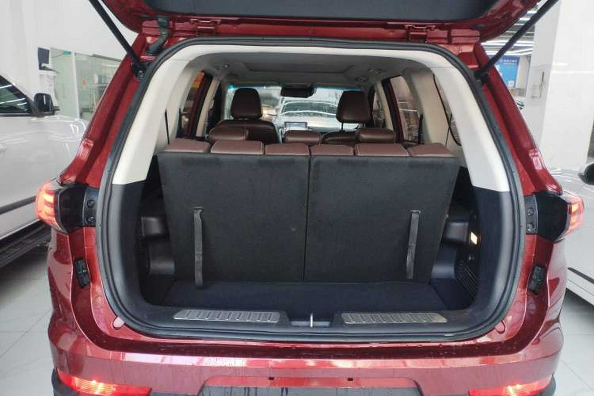 Used Bisu T5 2017 1.5T Automatic Luxury Model Trunk