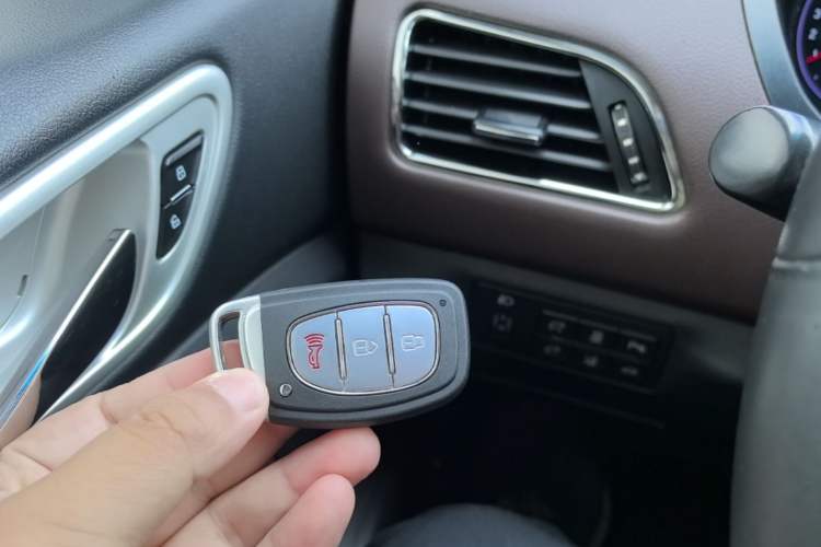 Used Bisu T5 2017 1.5T Automatic Flagship Model Vehicle Key