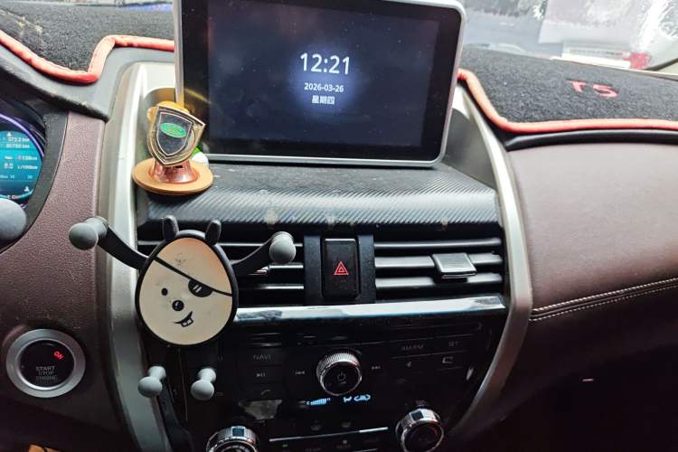 Used Bisu T5 2017 1.5T Manual Comfort Model Audio And AC Panel