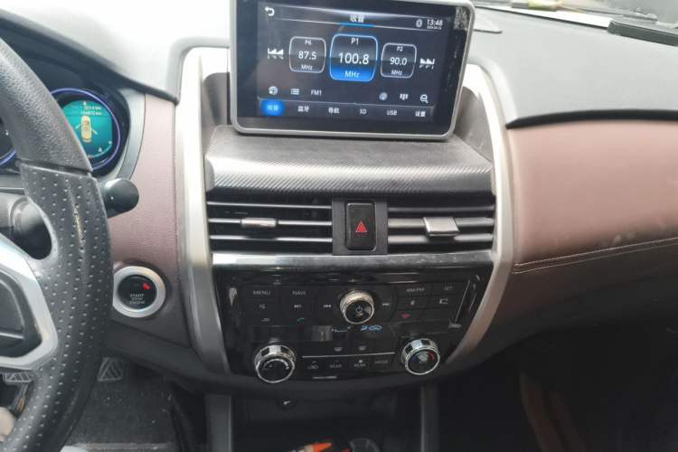 Used Bisu T5 2017 1.5T Manual Comfort Model Audio And AC Panel