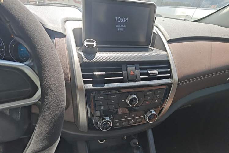 Used Bisu T5 2017 1.5T Manual Luxury Model Audio And AC Panel