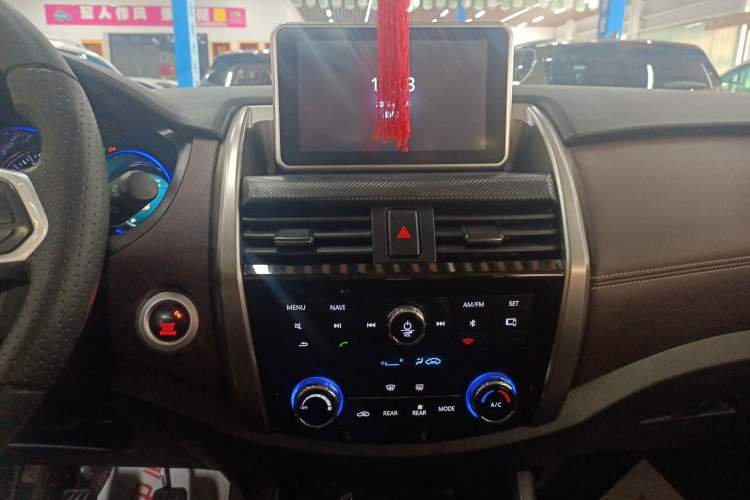Used Bisu T5 2017 1.5T Manual Comfort Model Audio And AC Panel