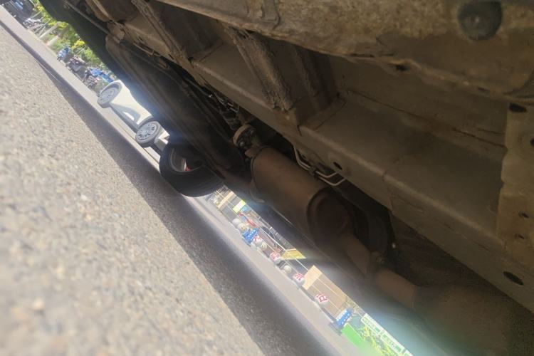 Used Bisu T5 2017 1.5T Manual Comfort Model Chassis Front Right
