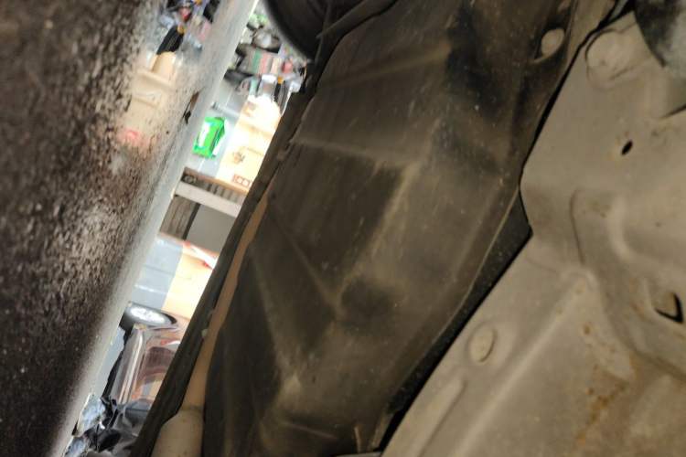 Used Bisu T5 2017 1.5T Automatic Flagship Model Chassis Rear Right