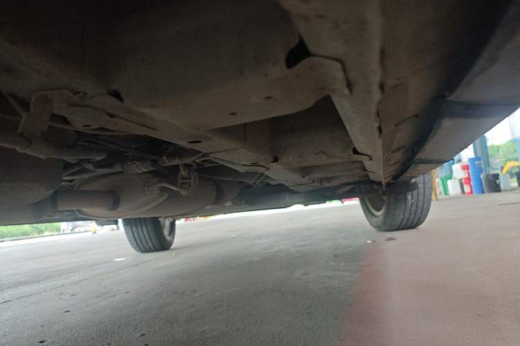 Used Bisu T5 2017 1.5T Manual Luxury Model Chassis Rear Right