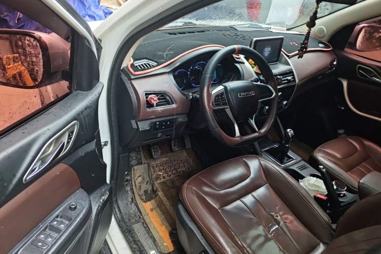 Used Bisu T5 2017 1.5T Manual Comfort Model Driver Seat