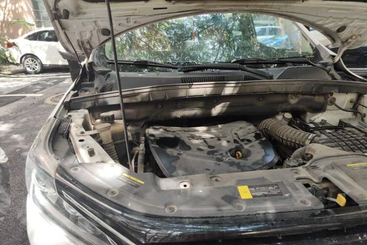 Used Bisu T5 2017 1.5T Automatic Flagship Model Engine Bay Right