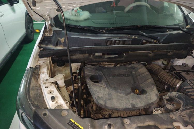 Used Bisu T5 2017 1.5T Manual Comfort Model Engine Bay Right