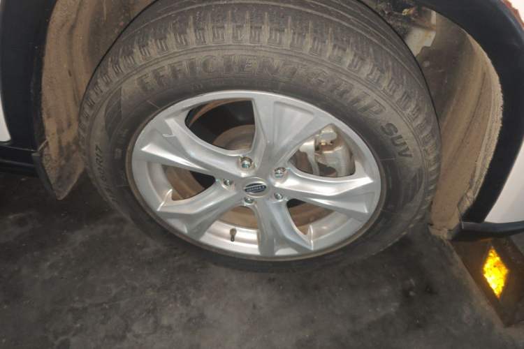 Used Bisu T5 2017 1.5T Manual Luxury Model Exterior 1