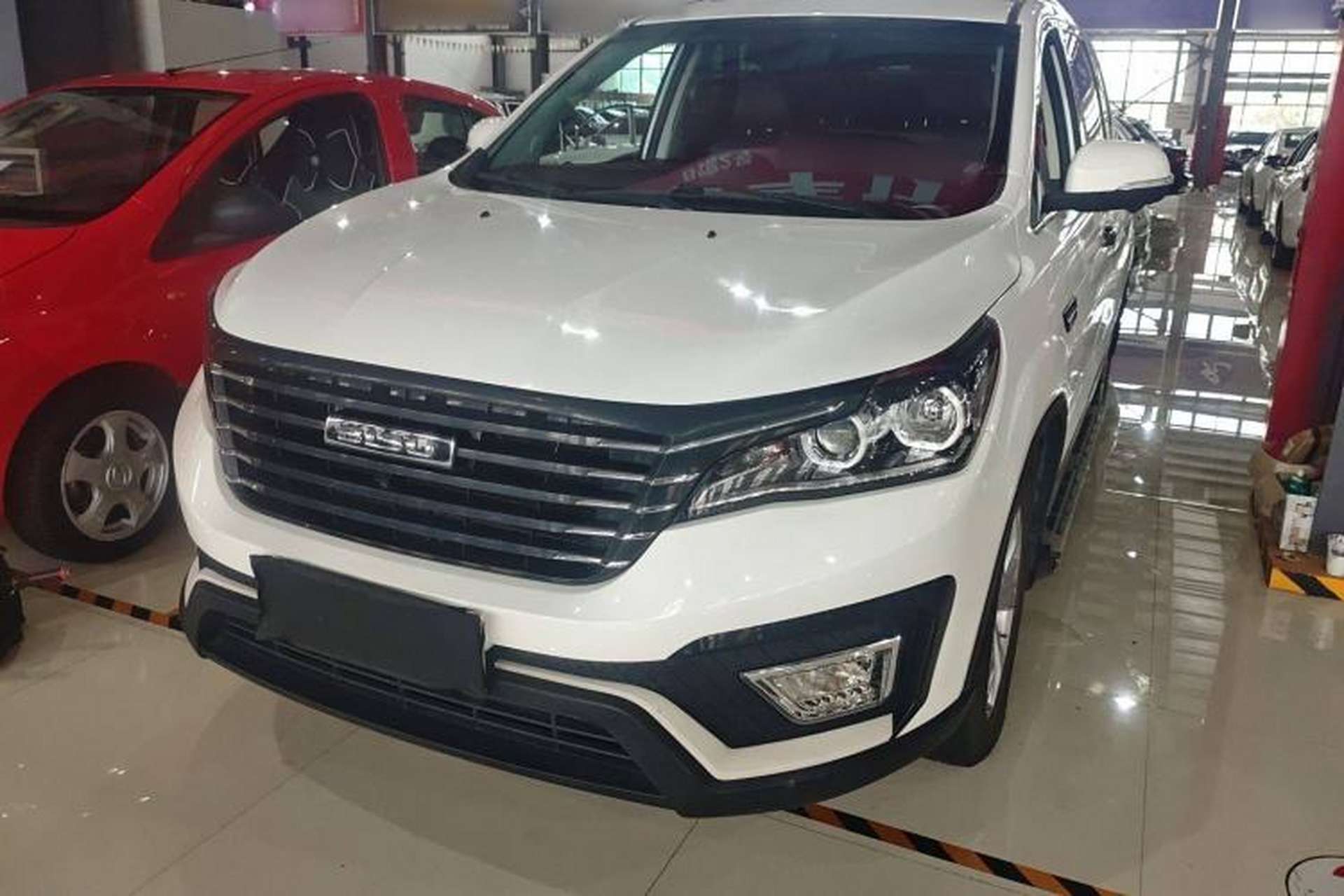 Used Bisu T5 2017 1.5T Manual Luxury Model Front Left 45 Deg