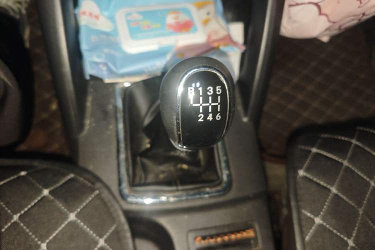 Used Bisu T5 2017 1.5T Manual Luxury Model Gear Lever