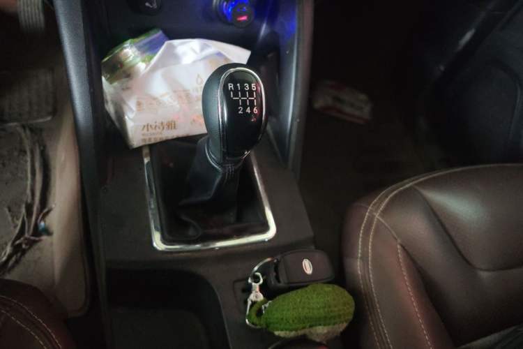 Used Bisu T5 2017 1.5T Manual Luxury Model Gear Lever