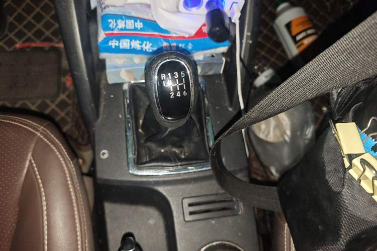 Used Bisu T5 2017 1.5T Manual Comfort Model Gear Lever
