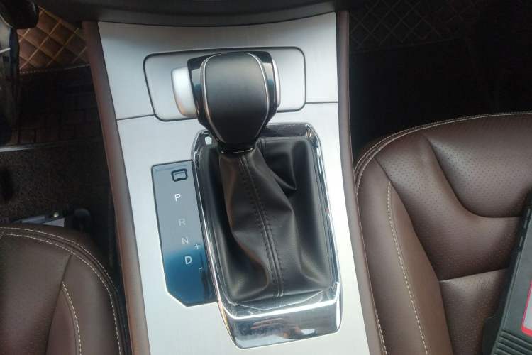 Used Bisu T5 2017 1.5T Automatic Flagship Model Gear Lever