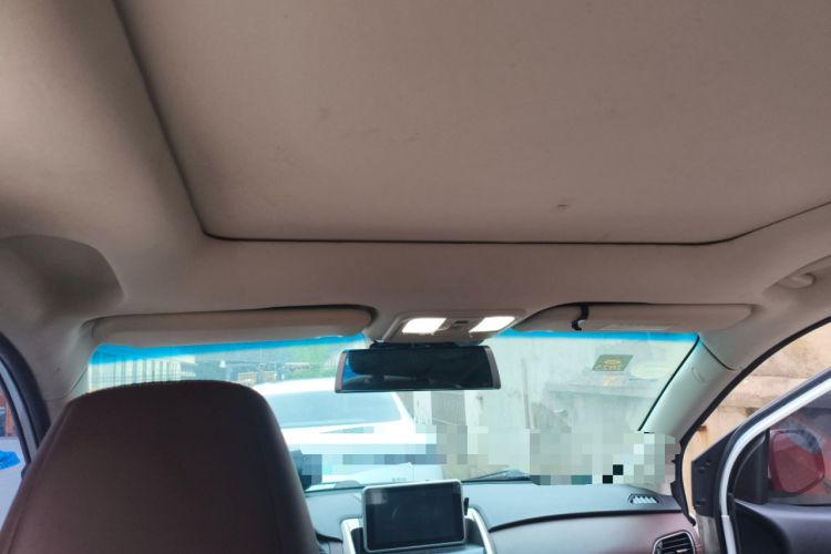 Used Bisu T5 2017 1.5T Manual Luxury Model Headliner
