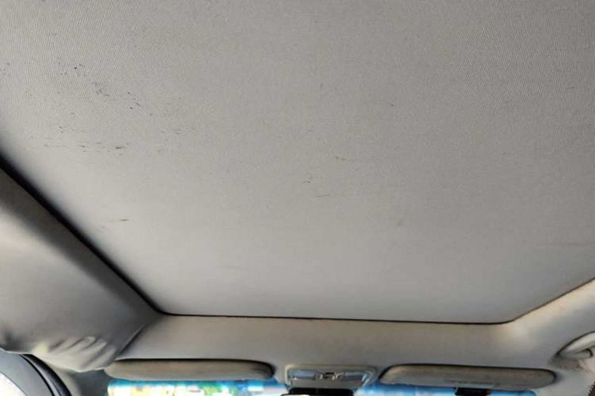 Used Bisu T5 2017 1.5T Manual Luxury Model Headliner