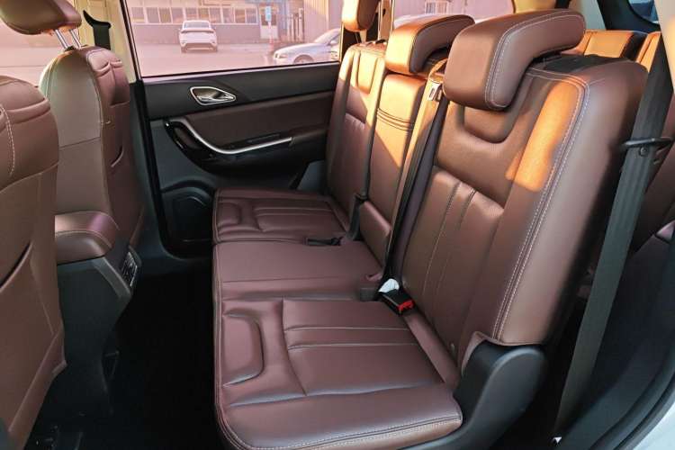 Used Bisu T5 2017 1.5T Manual Comfort Model Interior 1
