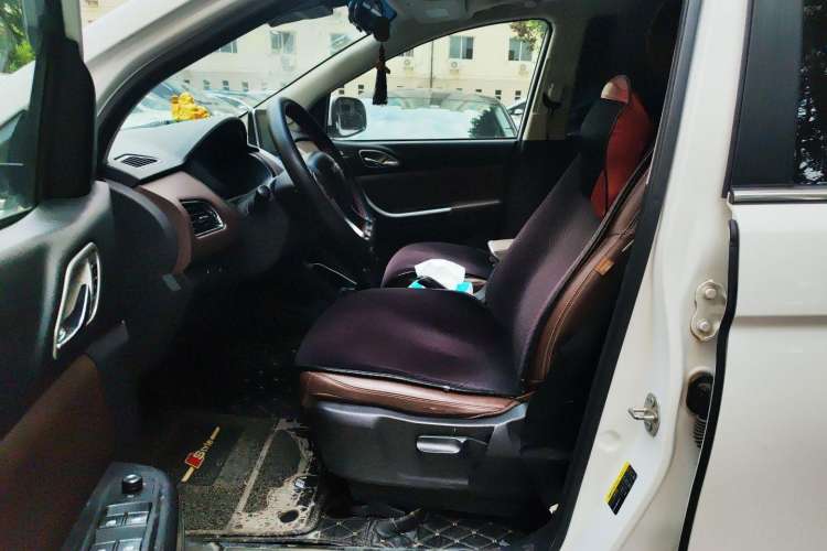Used Bisu T5 2017 1.5T Manual Luxury Model Left Front Seat