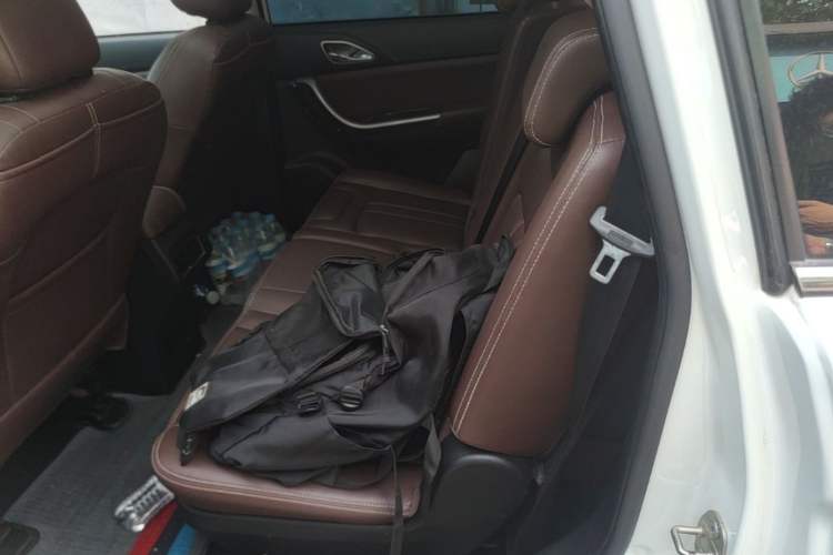 Used Bisu T5 2017 1.5T Manual Luxury Model Left Rear Seat