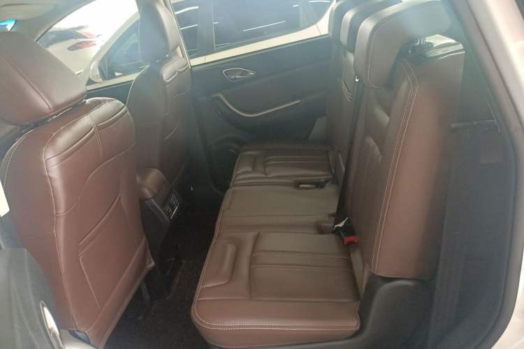 Used Bisu T5 2017 1.5T Manual Comfort Model Left Rear Seat