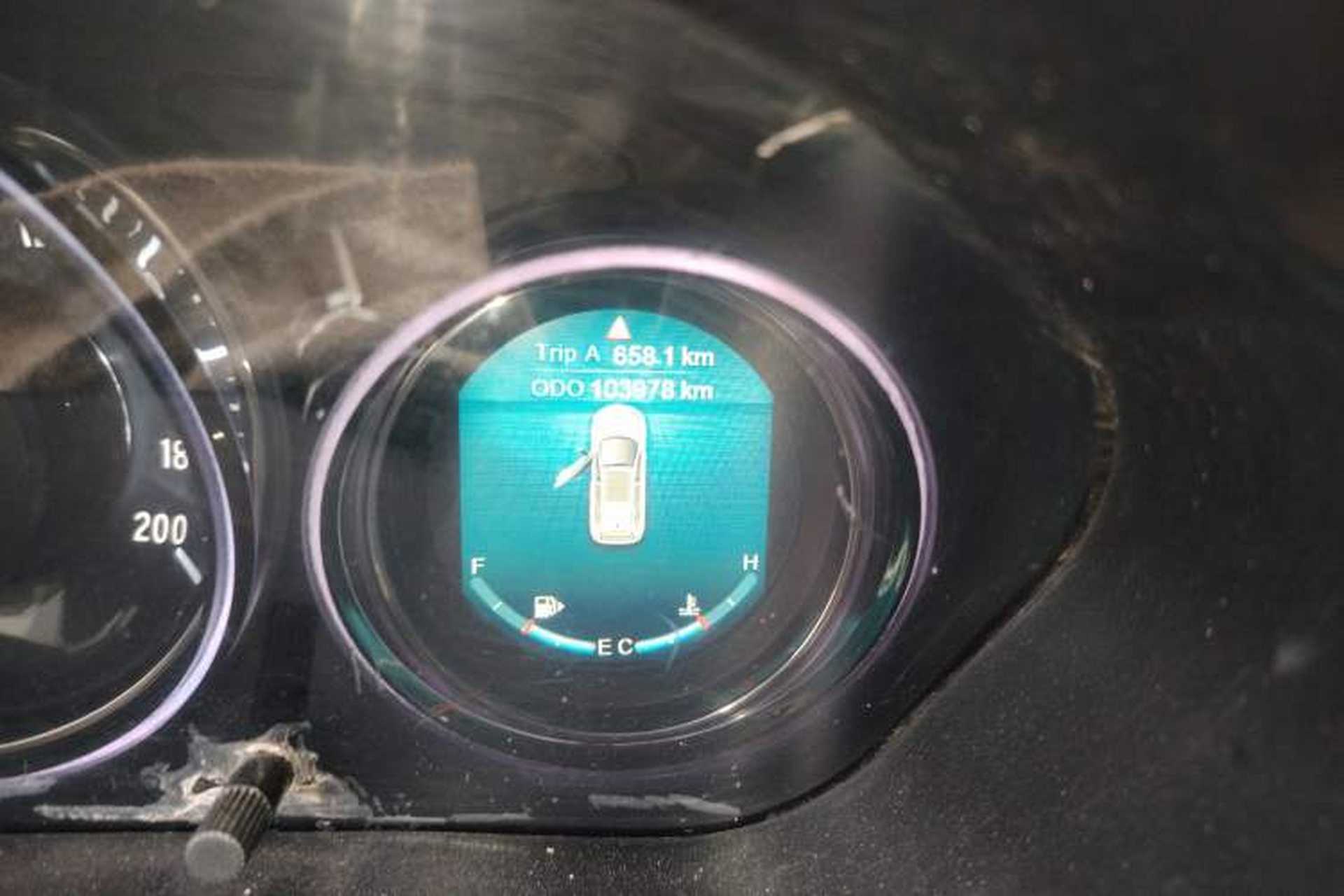 Used Bisu T5 2017 1.5T Manual Comfort Model Odometer Close Up