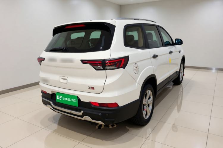 Used Bisu T5 2017 1.5T Manual Luxury Model Rear Right 45 Deg