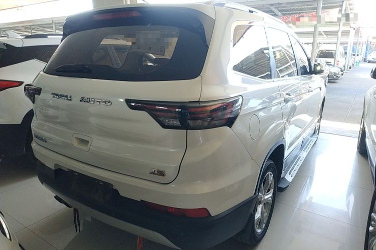 Used Bisu T5 2017 1.5T Manual Comfort Model Rear Right 45 Deg