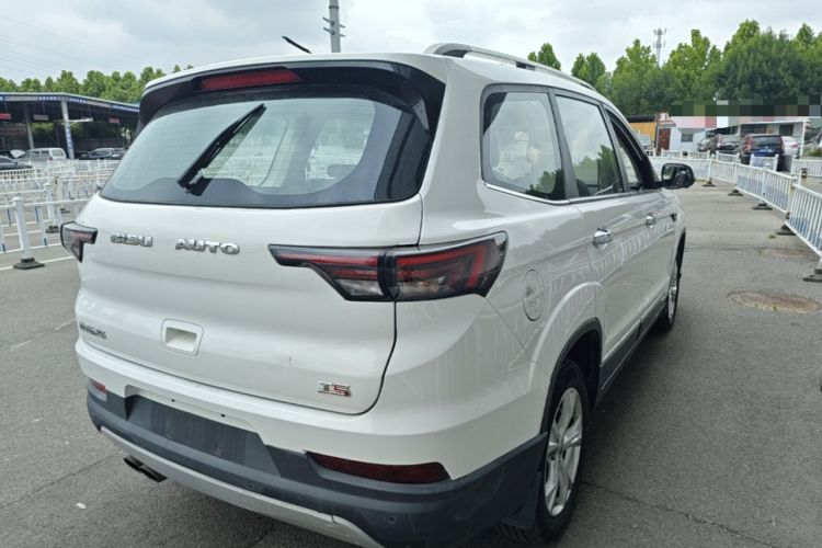 Used Bisu T5 2017 1.5T Manual Luxury Model Rear Right 45 Deg