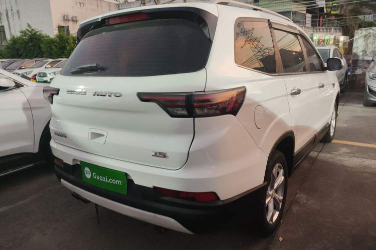 Used Bisu T5 2017 1.5T Manual Luxury Model Rear Right 45 Deg