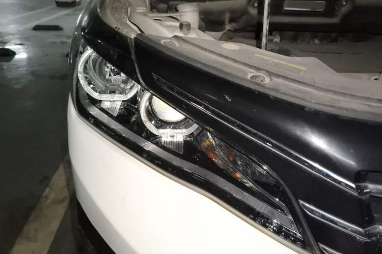 Used Bisu T5 2017 1.5T Manual Luxury Model Right Front Headlight