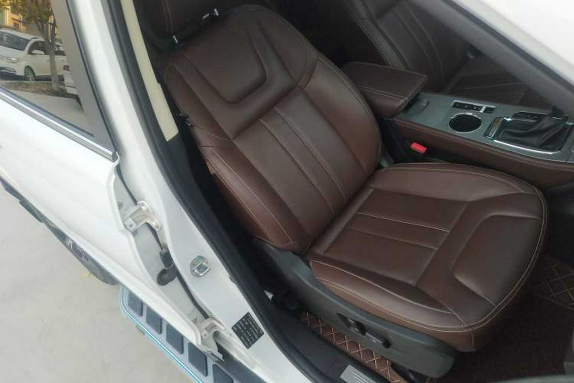 Used Bisu T5 2017 1.5T Automatic Flagship Model Right Front Seat
