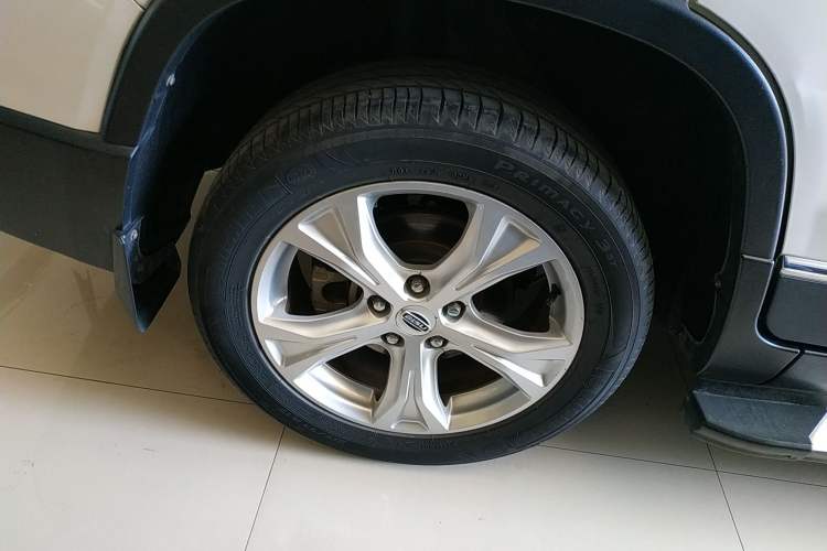 Used Bisu T5 2017 1.5T Manual Comfort Model Right Rear Wheel Hub