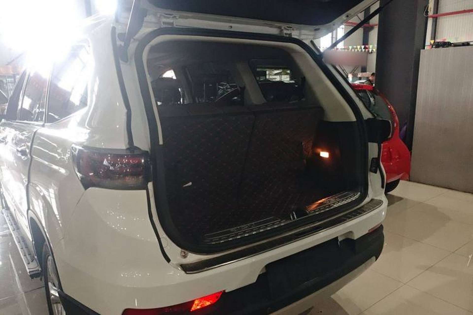 Used Bisu T5 2017 1.5T Manual Luxury Model Trunk