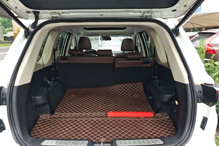 Used Bisu T5 2017 1.5T Manual Luxury Model Trunk