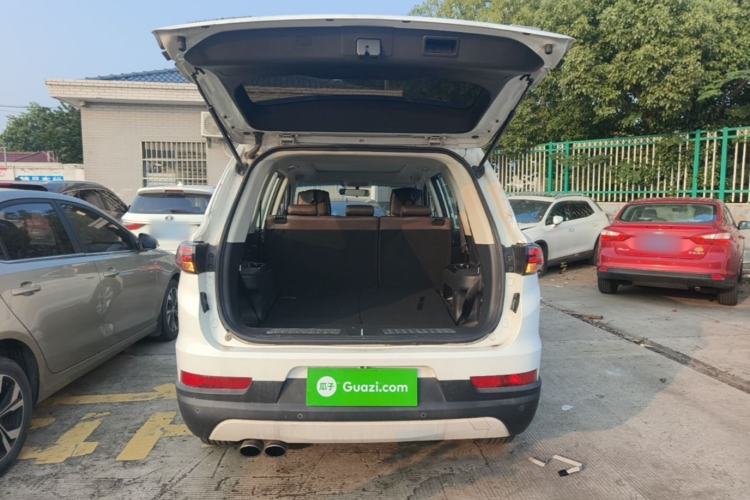 Used Bisu T5 2017 1.5T Manual Comfort Model Trunk