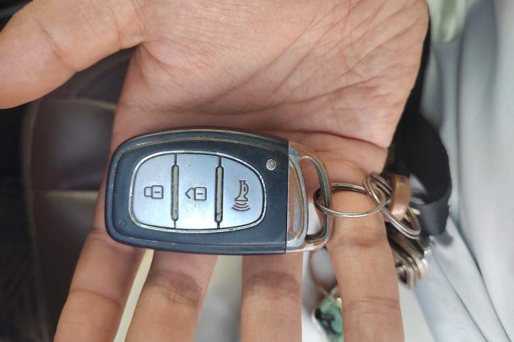 Used Bisu T5 2017 1.5T Manual Comfort Model Vehicle Key