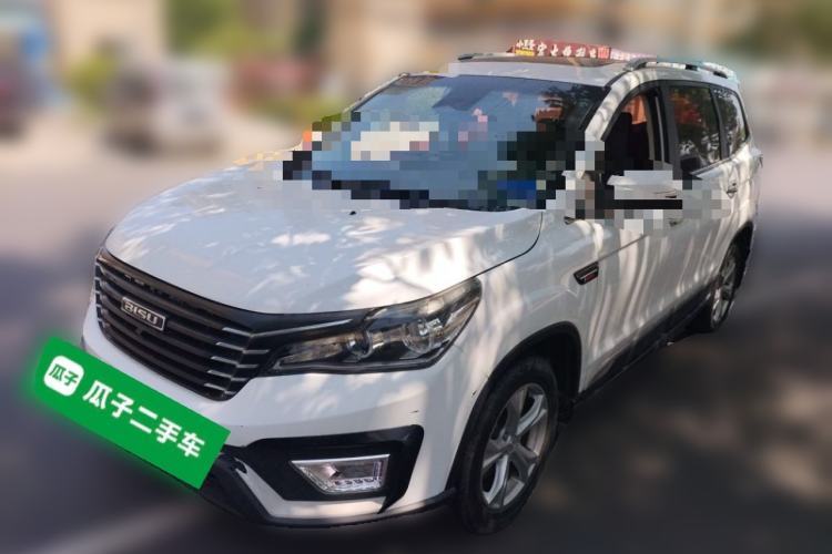Używany Bisu T5 2017 1.5T Manual Luxury Model Guazi used car, China used car export, Used car for sale, Used cars, Cheapest cars for sale