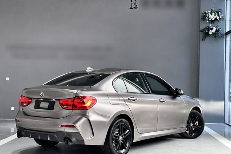 Used BMW 1 Series 2021 Revised 120i M Sport Night Edition Exterior 5