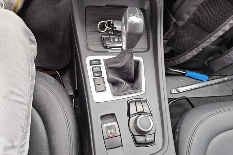 Used BMW 1 Series 2017 118i Fashion Model Gear Lever