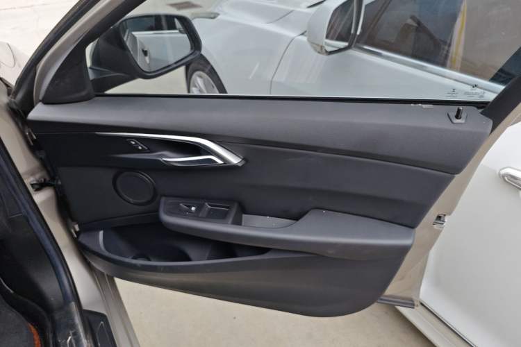 Used BMW 1 Series 2017 118i Fashion Model Interior 5