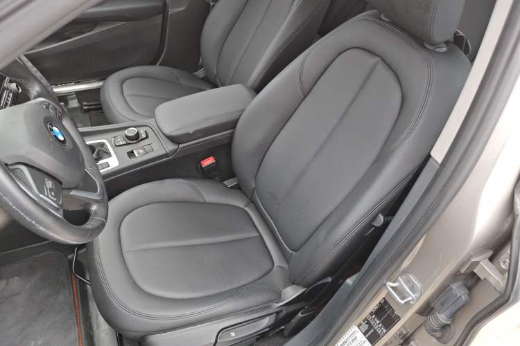 Used BMW 1 Series 2017 118i Fashion Model Left Front Seat
