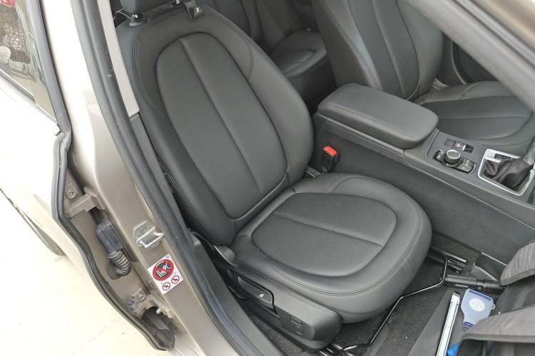 Used BMW 1 Series 2017 118i Fashion Model Right Front Seat