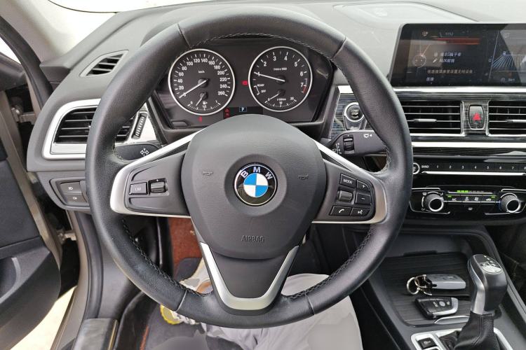 Used BMW 1 Series 2017 118i Fashion Model Steering Wheel